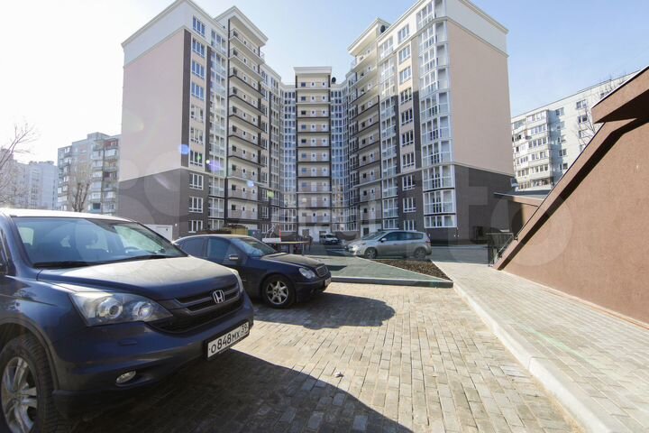 2-к. квартира, 69 м², 9/11 эт.