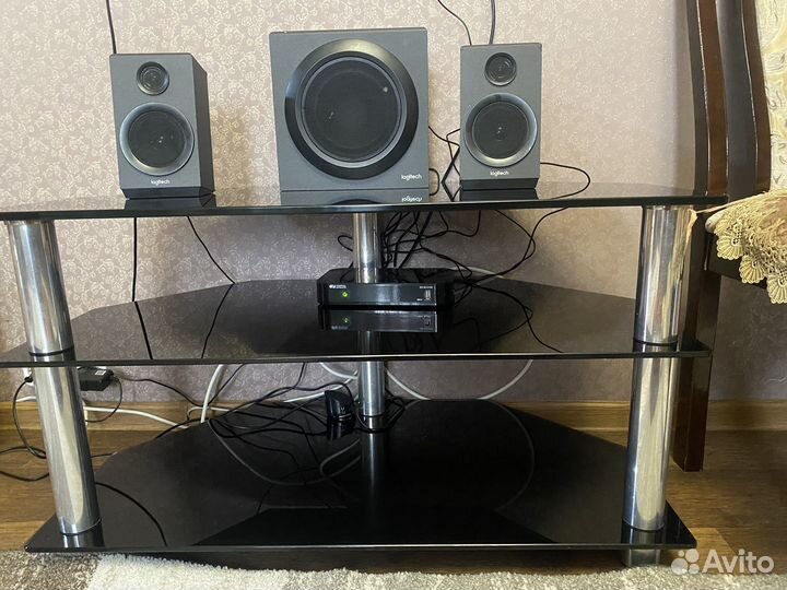 Подставка под телевизор
