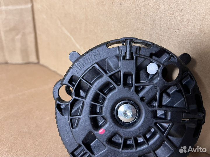 Моторчик регулировки зеркала Kia K 5