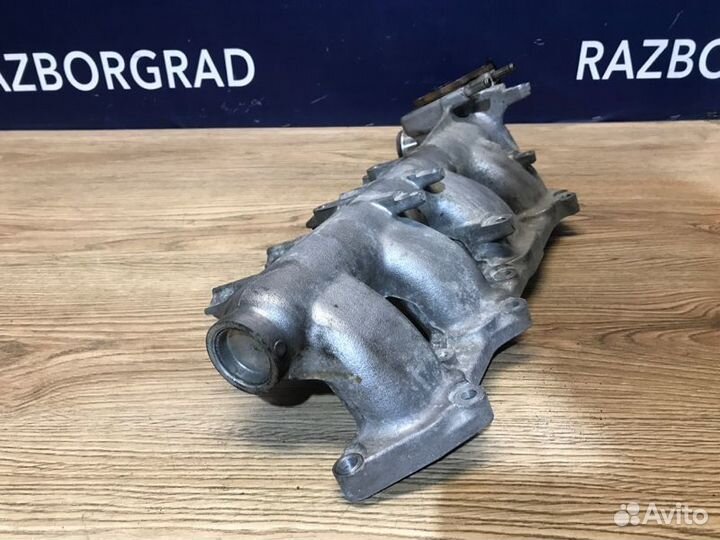 Коллектор впускной Nissan Np300 2.5 YD25 2012