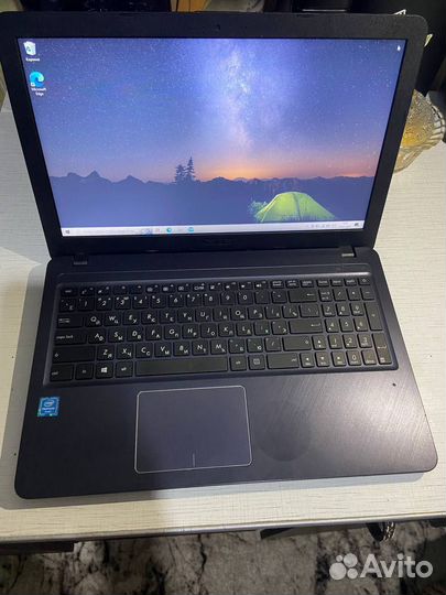 Ноутбук asus