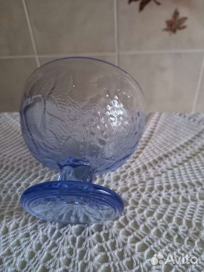 Вазы конфетницы цветное стекло,хрусталь Италия