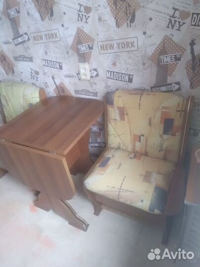 Кухонный уголок