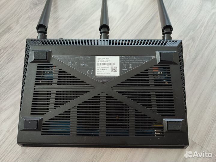 Wi-Fi роутер asus RT-AC66U B1