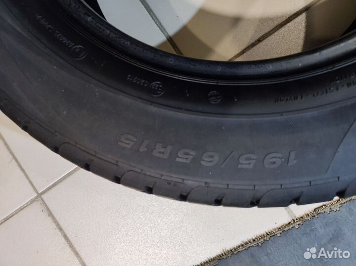 Viatti Strada Asimmetrico 195/65 R15