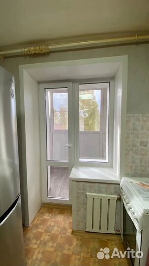 Окна пластиковые. Лоджии и балконы(арт. h 3011191)