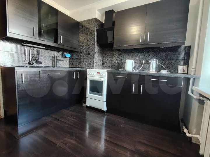 3-к. квартира, 63,8 м², 4/10 эт.