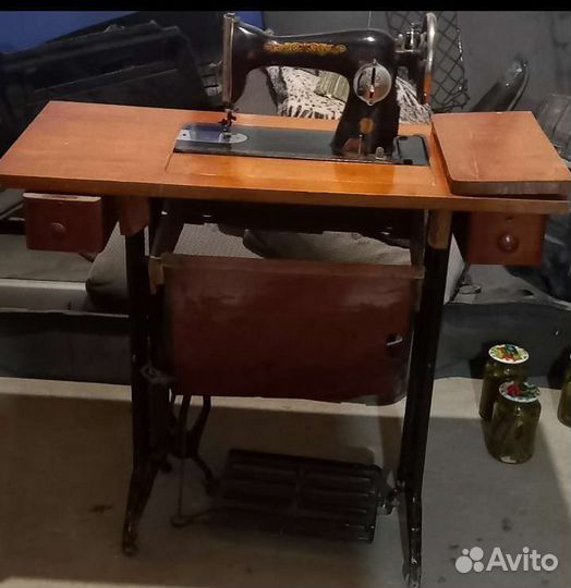 Швейная машинка