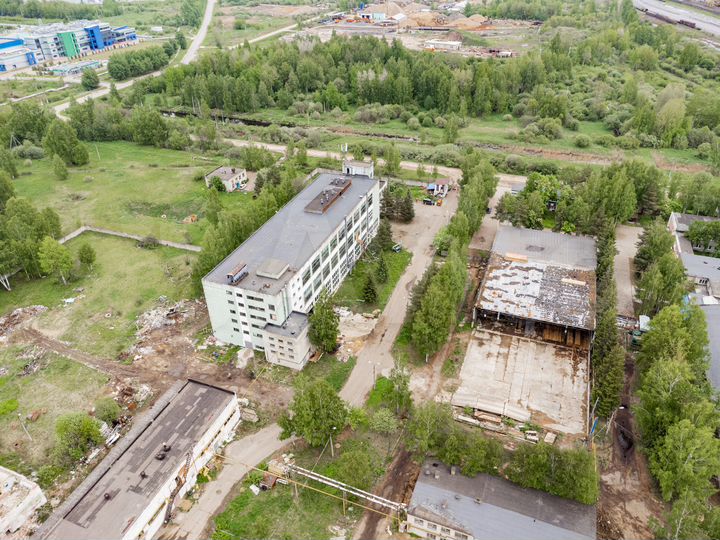 Производственные помещения, 6000 м²