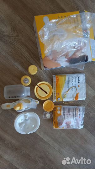 Молокоотсос medela ручной