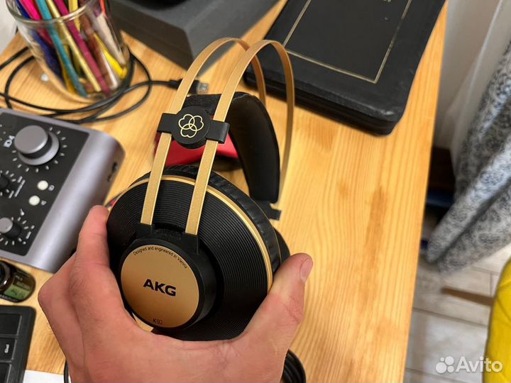 Наушники AKG K92