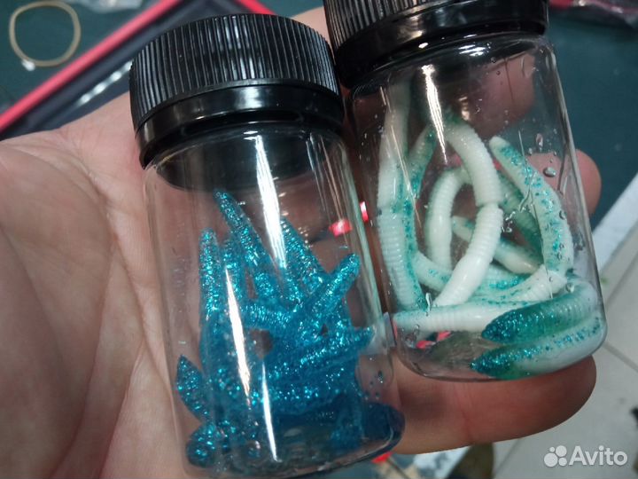 Подарочный набор форелевых приманок DWorm 8 банок