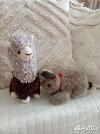 Мягкие игрушки: мишки, зайки, пони, альпака