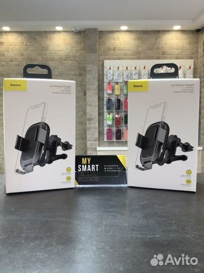 Сенсорный автомобильный держатель Baseus