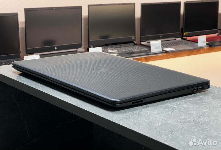 Игровой HP i3-1005G1/ MX130/ 8GB/ SSD/ Full HD