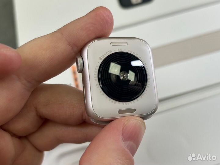 Apple Watch SE 40mm розовые