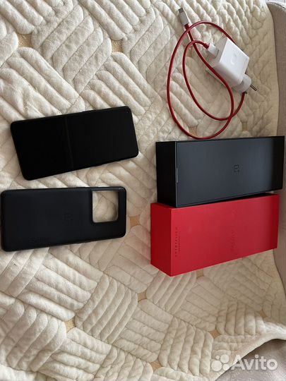 OnePlus 10 pro, 8/128 ГБ