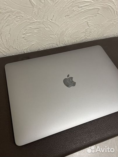 Macbook air m1 256