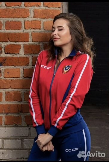Женский спортивный костюм с символикой СССР