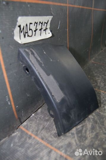 Накладка крыла переднего левого-Land Rover Evoque