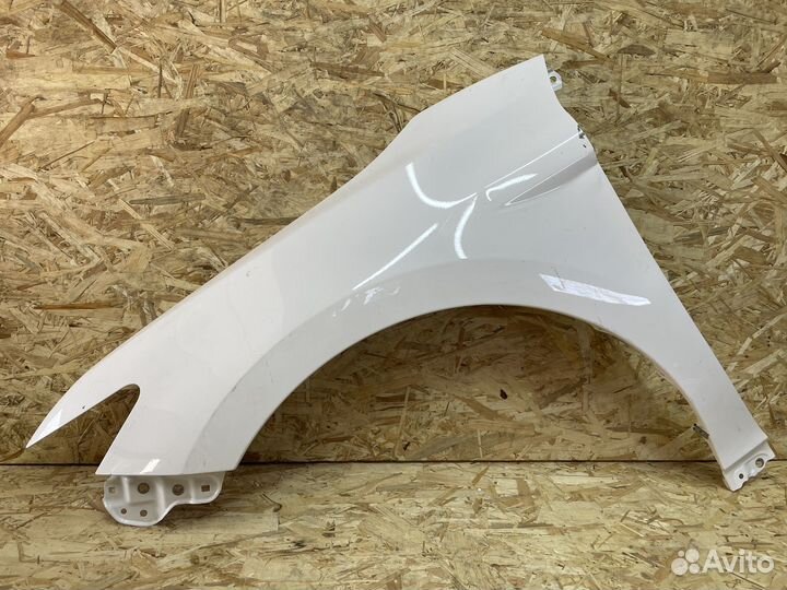 Крыло переднее левое Toyota Camry 75