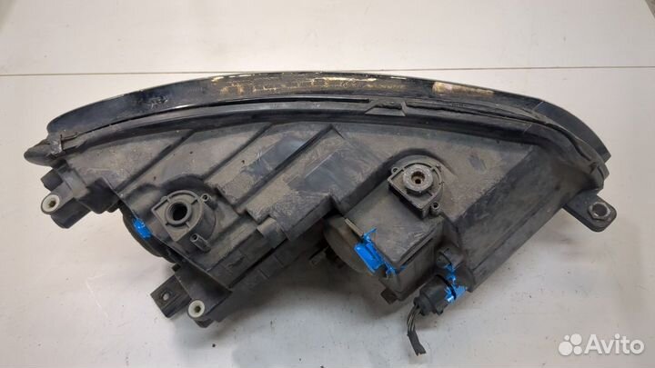 Фара (передняя) Volkswagen Touran, 2013