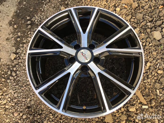 3 et 45 dia 67. X-trike x-130 hs. 5x18/5x112 d66. X-trike x-125. X'trike x-122 7,5\r18 5*114,3 et50 d67,1 hsb/fp.