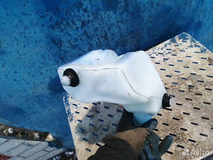 Бачок стеклоомывателя Opel Meriva A