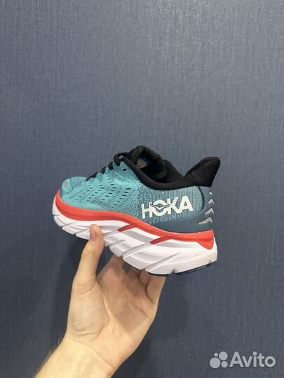 Беговые кроссовки hoka