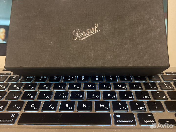 Солнцезащитные очки Persol