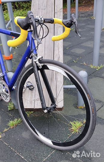 Шоссейный велосипед