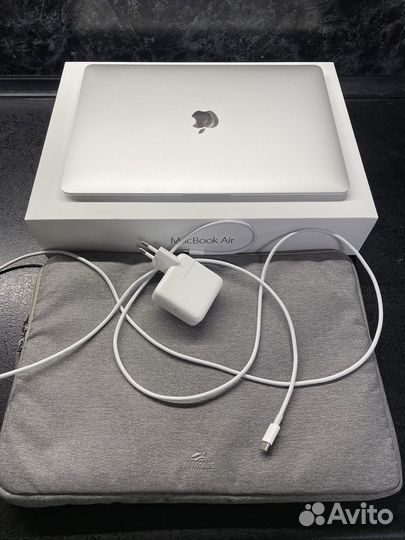 Apple MacBook Air 13 2020 m1
