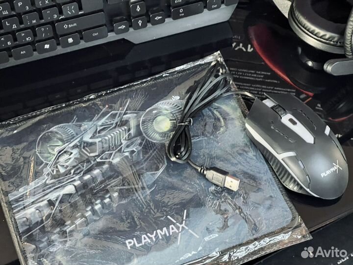 Игровой набор клавиатура мышь коврик наушники