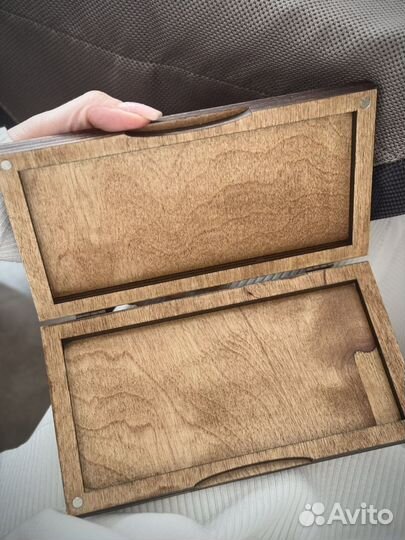 Счетница для ресторана с вашим логотипом