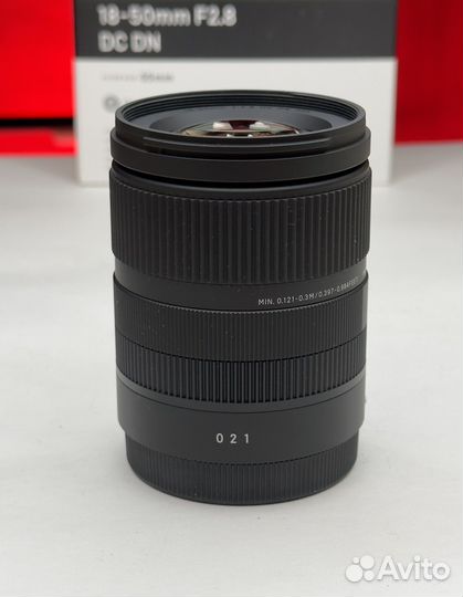 Sigma 18-50mm f/2.8 DC DN Sony E (как новый)