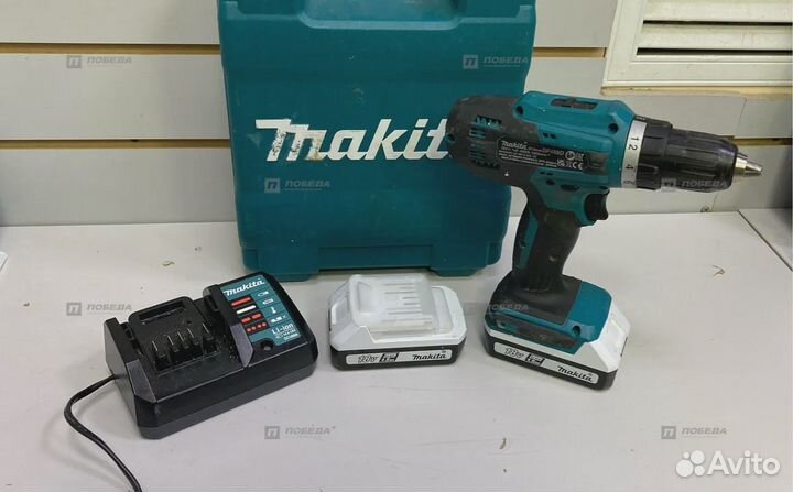 Аккумуляторная дрель-шуруповерт Makita DF488DWE (М