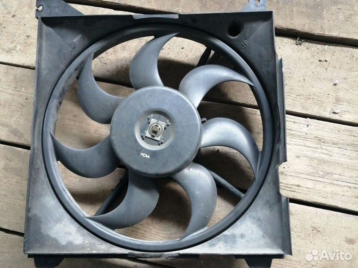 Вентилятор основной на хендэ соната еф (левый)