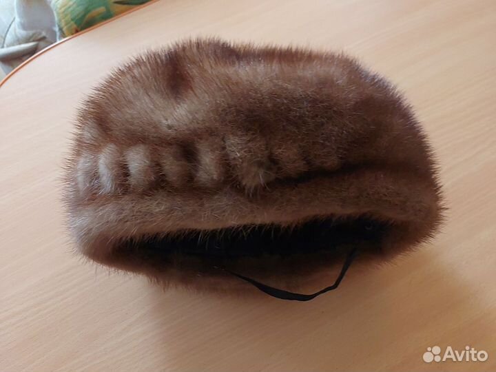 Берет женский норковый