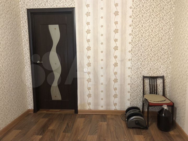 2-к. квартира, 42,2 м², 3/3 эт.