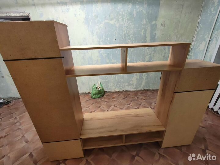 Стенка в гостиную под тв