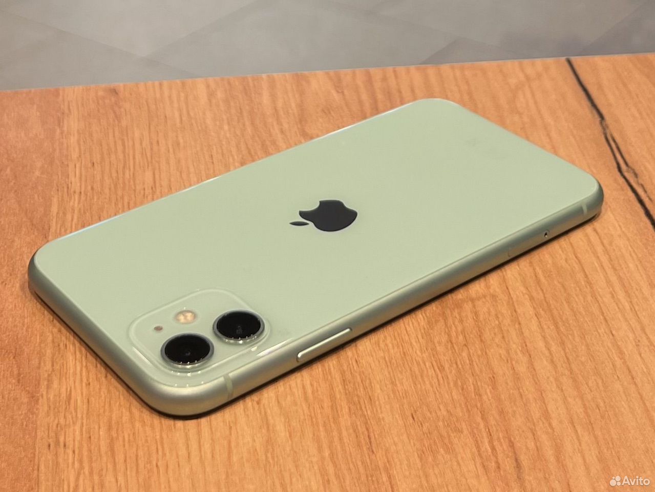 iPhone 11, 128 ГБ, SIM + eSIM