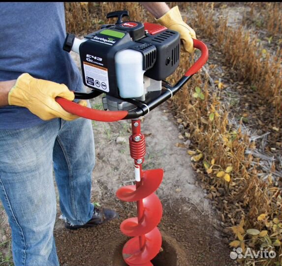 Лунки под столбы и сваи
