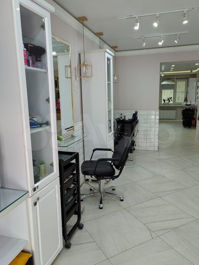 Салон красоты, готовый бизнес, 46 м²