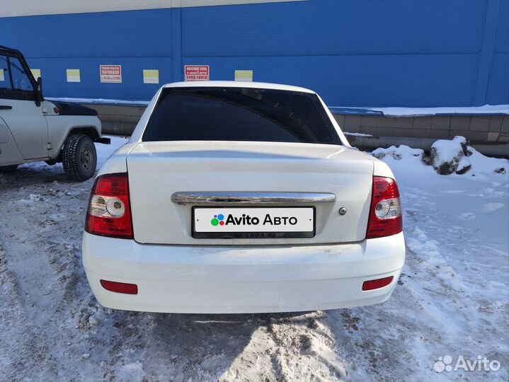 LADA Priora 1.6 МТ, 2012, битый, 180 000 км