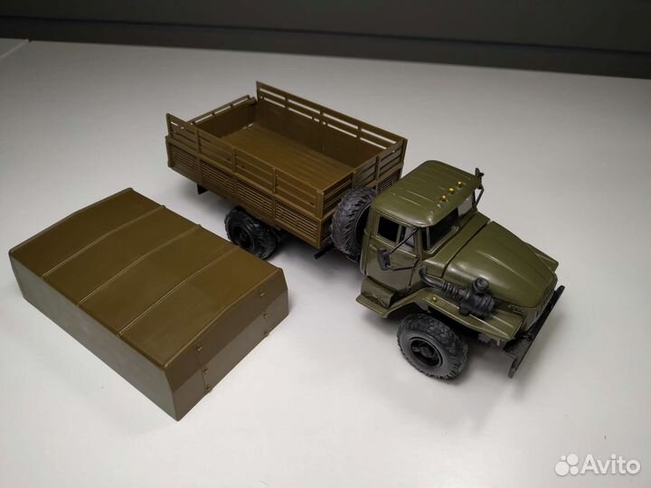 Модели автомобилей 1 :43 СССР