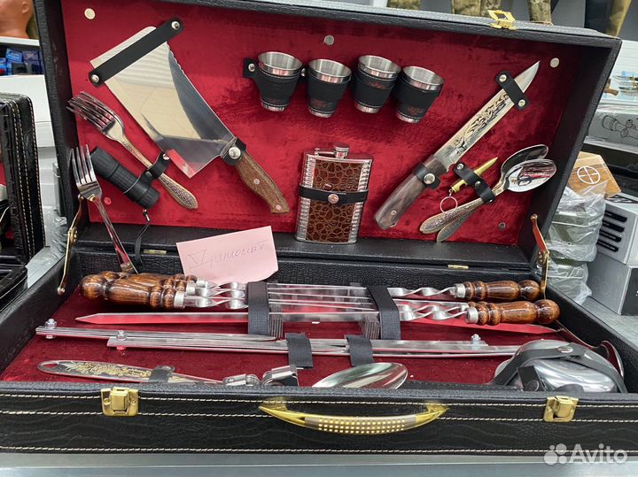 Набор шампуров подарочный в кейсе новый