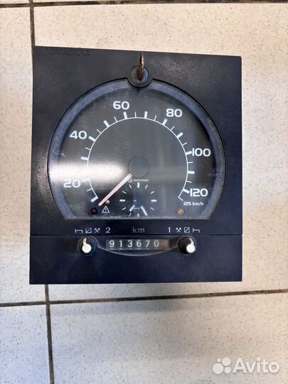 Тахограф Volvo F12 8150517