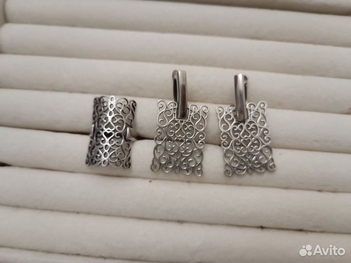 Серьги и кольцо, серебро