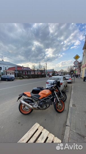 Ducati monster S4 redbro