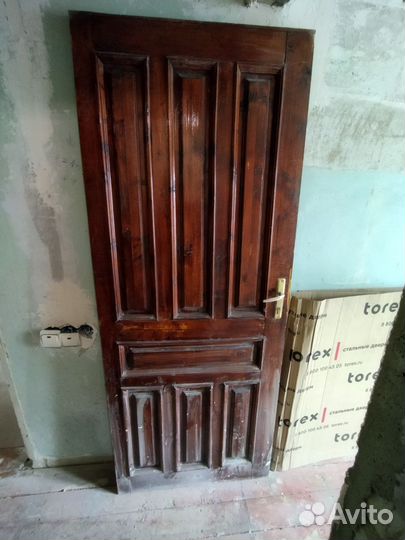 Дверь деревянная бу